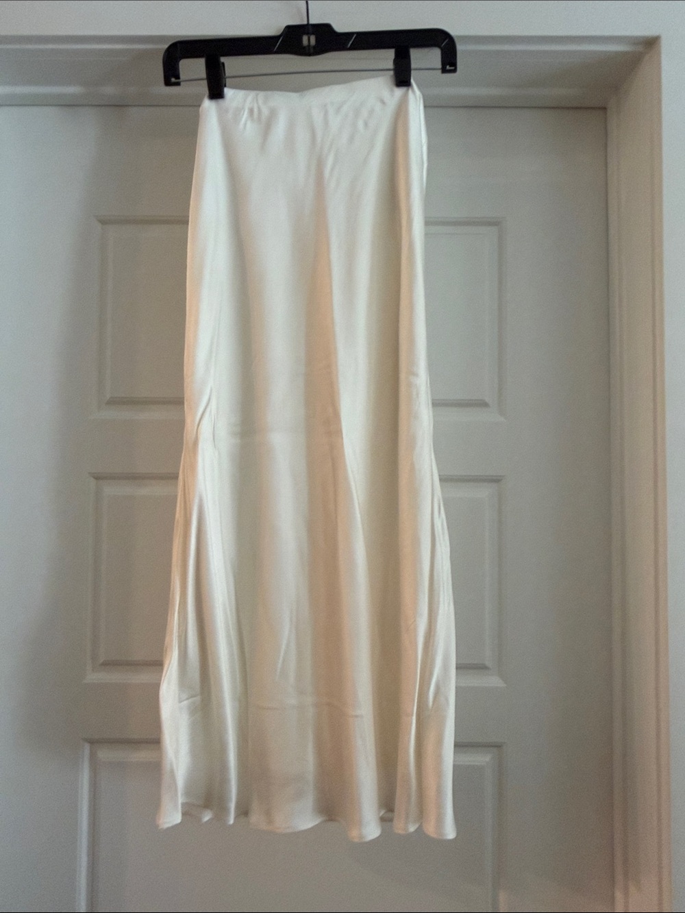 NWT Everlane Cream Midi Skirt